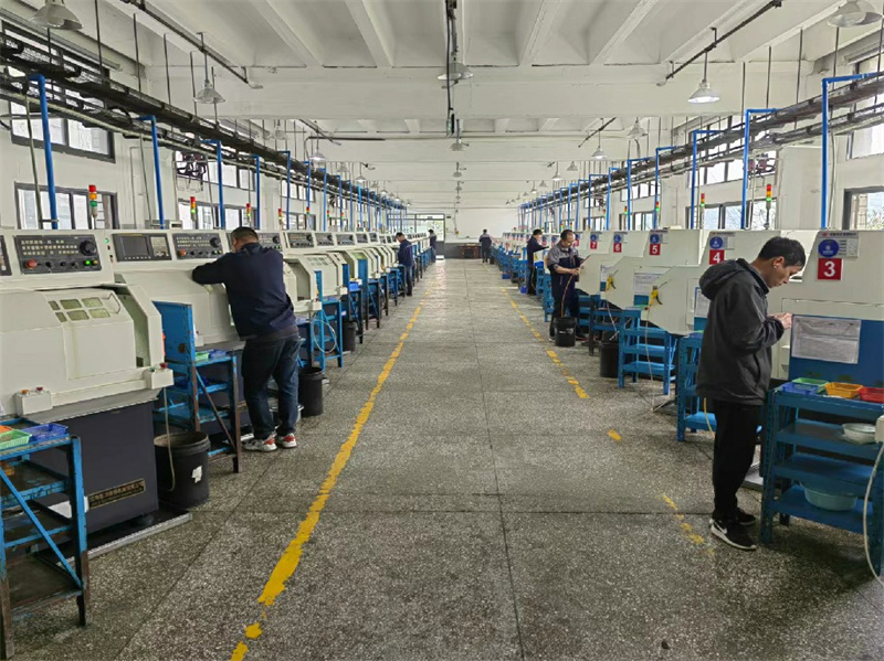 4精密機(jī)械產(chǎn)線.jpg